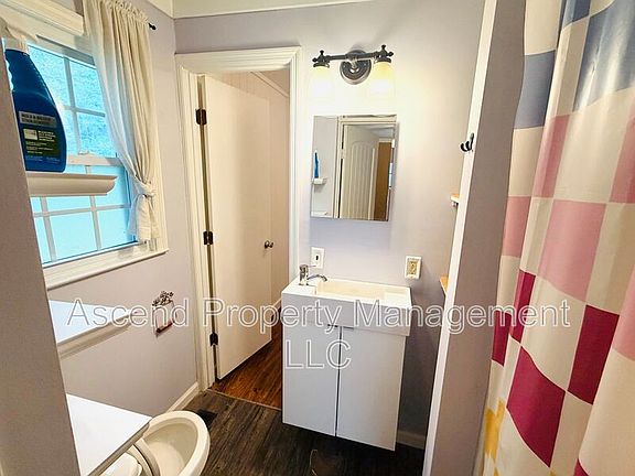 5th image of 1134 McDonald Dr
