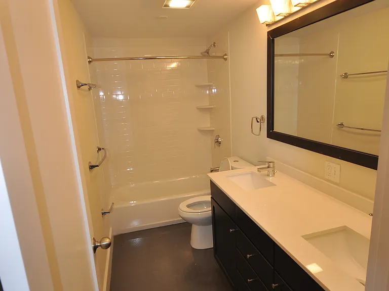 656 Massachusetts Ave #3 — Photo 16