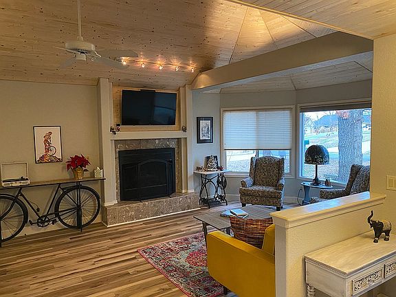 3rd image of 1 Harrington Cir