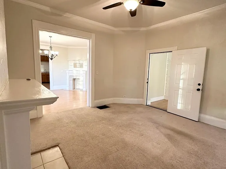 1624 Castle Ave #DOWNSTAIRS — Photo 10