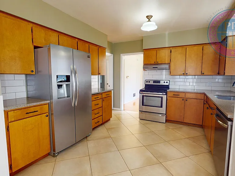 4793 N Willamette Blvd — Photo 10
