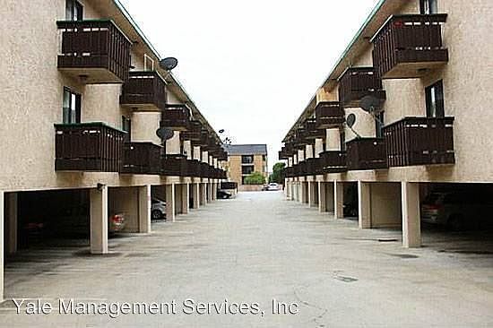 3rd image of 17816 Merridy St APT 8