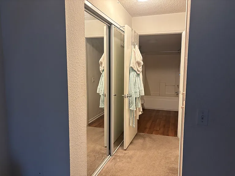 8540 Costa Verde Blvd #4442 — Photo 4