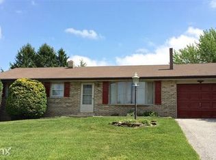572 E Heatherfield Way, Red Lion, PA 17356