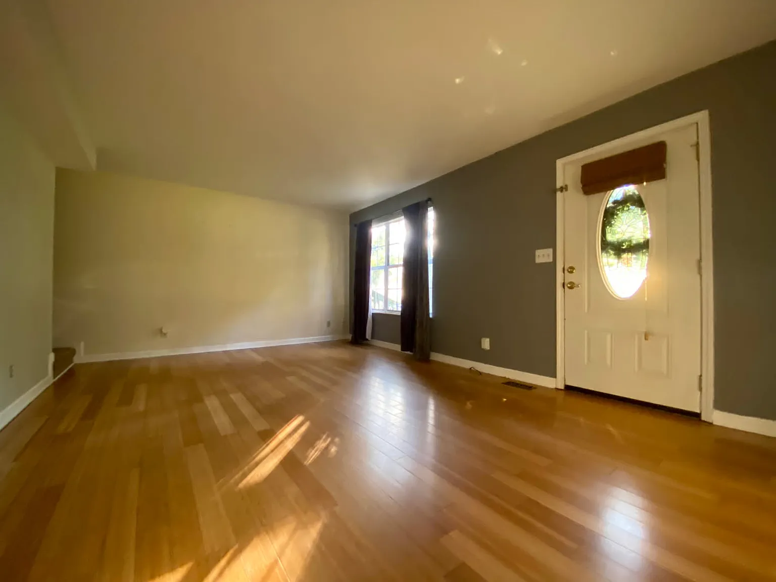 3 bed, 1440 sqft, $2,220 — Photo 2