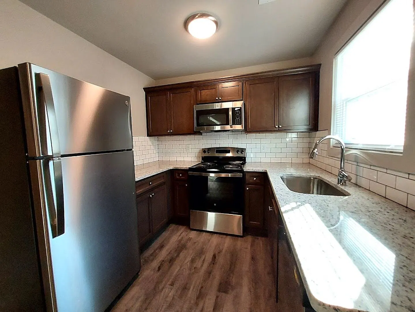8 Stephanie Drive — Photo 4