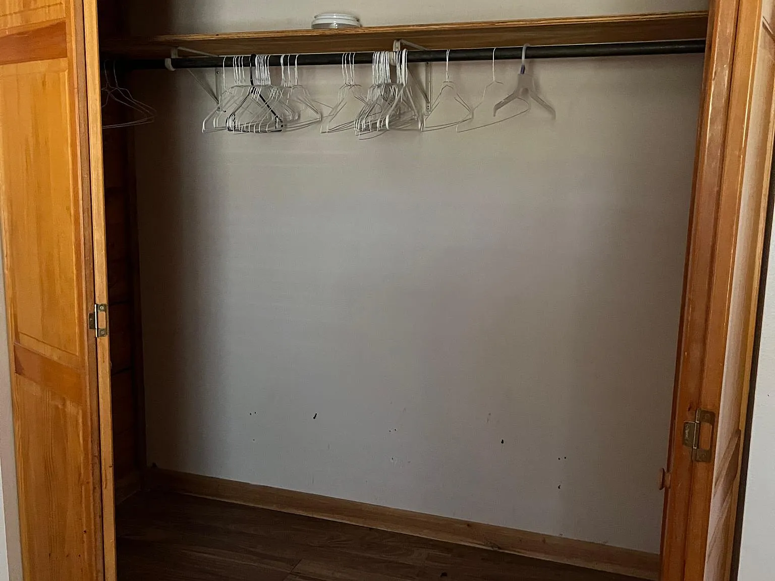 2 bed, 1200 sqft, $1,500 — Photo 4