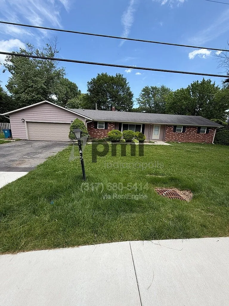 3 bed, 2.5 bath, 1930 sqft, $2,395 — Photo 2