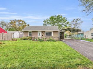 805 Juniper Dr, Rantoul, IL 61866