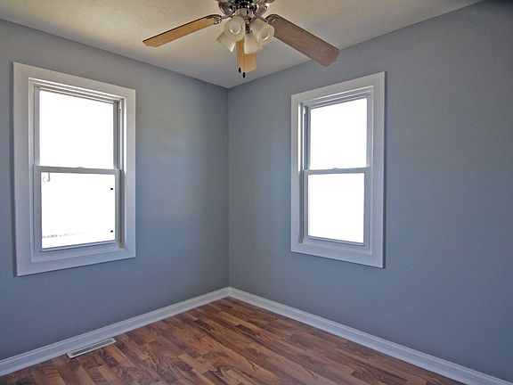 5th image of 1210 James St