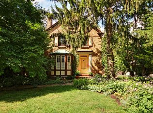 332 N Benton St, Palatine, IL 60067
