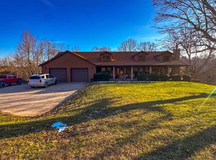 6164 Wilding Rd, Ravenswood, WV