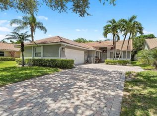 5291 Grande Palm Cir, Delray Beach, FL 33484