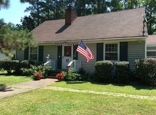 9188 Dixon Rd, Suffolk, VA 23433