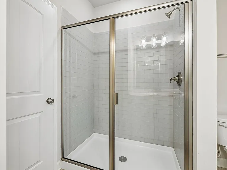 574 Becks Pl — Photo 11