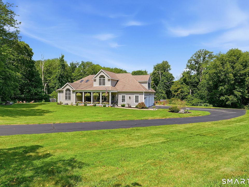 1st image of 210 Forsyth Road