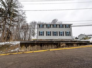 236 Canal St E, Navarre, OH 44662