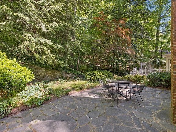 3rd image of 7085 Riverside Dr NW