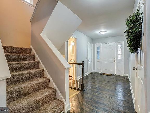 3rd image of 20302 Brandermill Dr