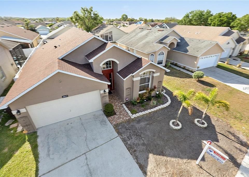1st image of 2417 Braemar Dr