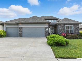 1417 S 208th St, Elkhorn, NE 68022