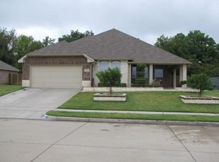 44 Lucas Ln, Edgecliff Village, TX 76134