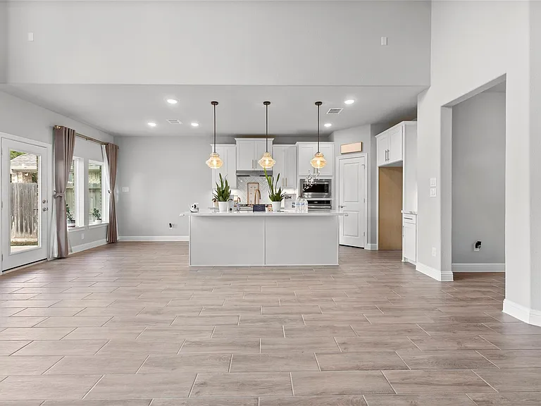 14523 Hueco Mountain Dr — Photo 12