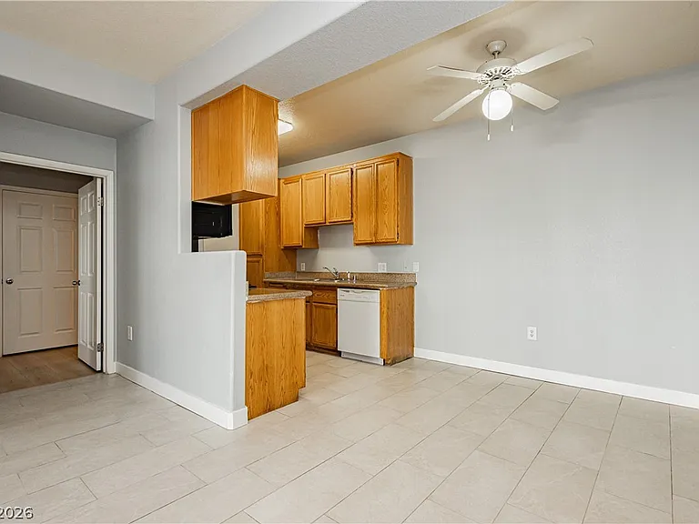 3318 N Decatur Blvd #1082 — Photo 12