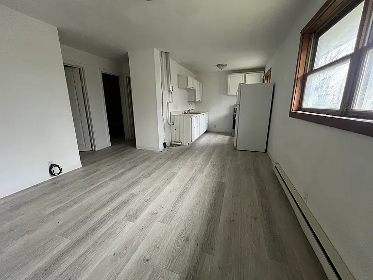1086 S Pottersville Rd #3 — Photo 1