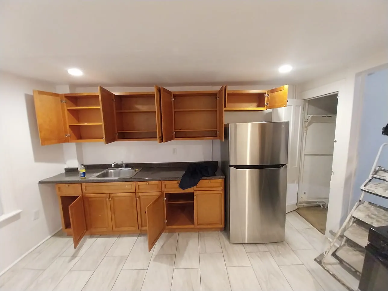 3 bed, 1328 sqft, $2,500 — Photo 3