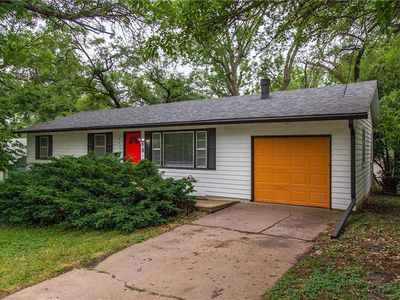 2627 Belle Crest Dr, Lawrence, KS, 66046