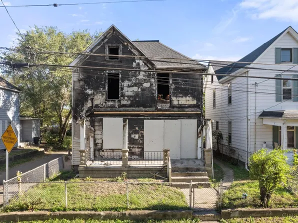 222 W 68th St, Cincinnati, OH 45216