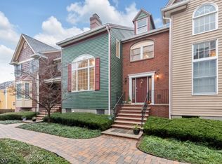 14 Murray Hill Mnr, New Providence, NJ 07974