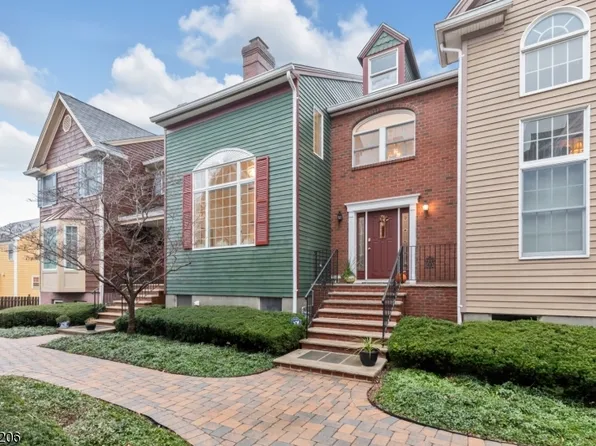 14 Murray Hill Mnr, New Providence Boro, NJ 07974