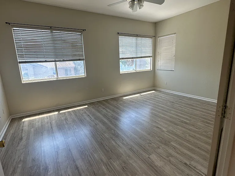 2104 Lynwood Way — Photo 19