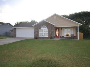 1078 S Nelson Dr, Fayetteville, AR 72701