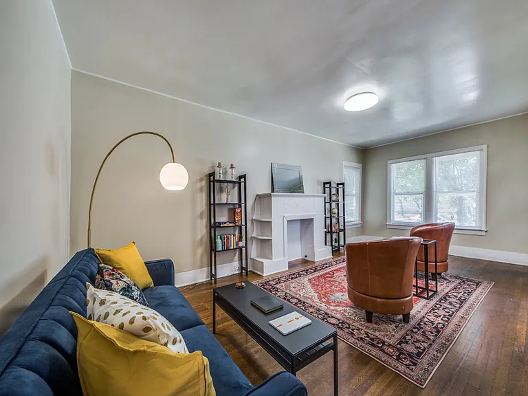 508 E Dewey Pl #1 — Photo 5