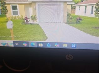 4045 Locust Ave, Sarasota, FL 34234