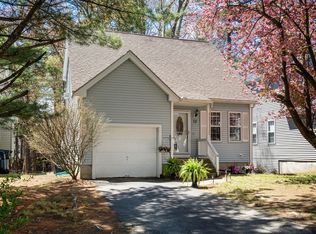 12 Magnolia Ln, Marlborough, MA 01752