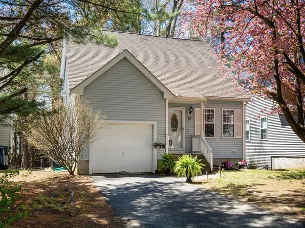 12 Magnolia Ln, Marlborough, MA 01752
