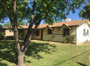 800 W 2nd St, Coleman, TX 76834