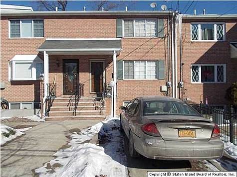 1st image of 73 Beach St