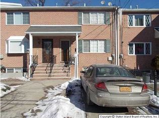 73 Beach St, Staten Island, NY 10304