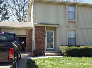 7130 Flint Dr, Shawnee, KS 66203