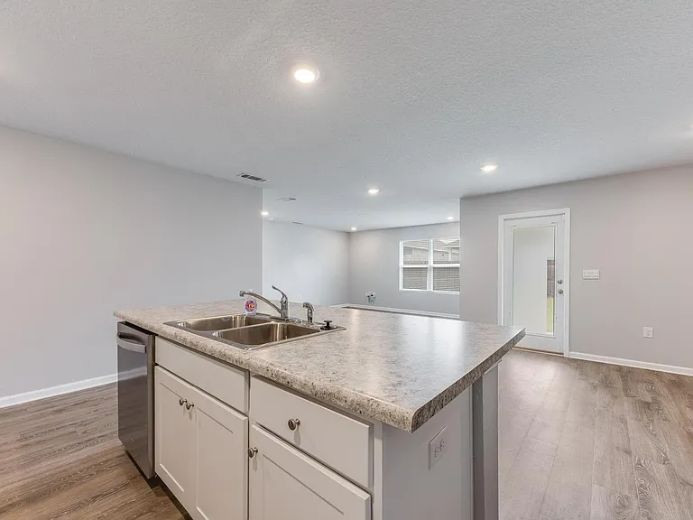 310 Flounder St — Photo 12