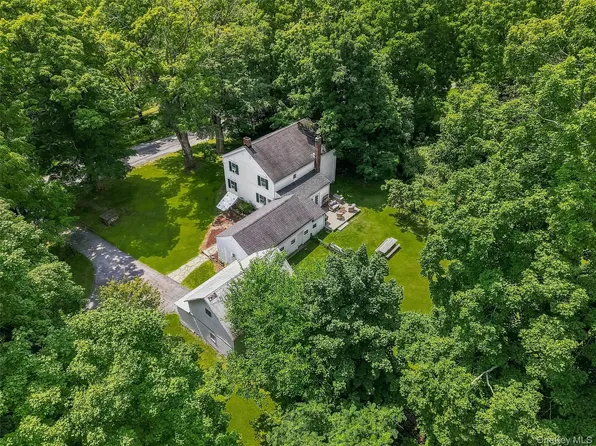 51 Mountainside Road, Warwick, NY 10990