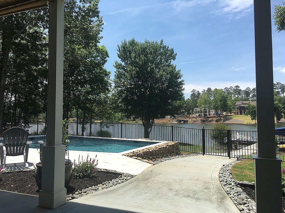2nd image of 1030 Troon Ct