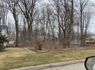 5104 Shady Oak Trl, Flint, MI 48532