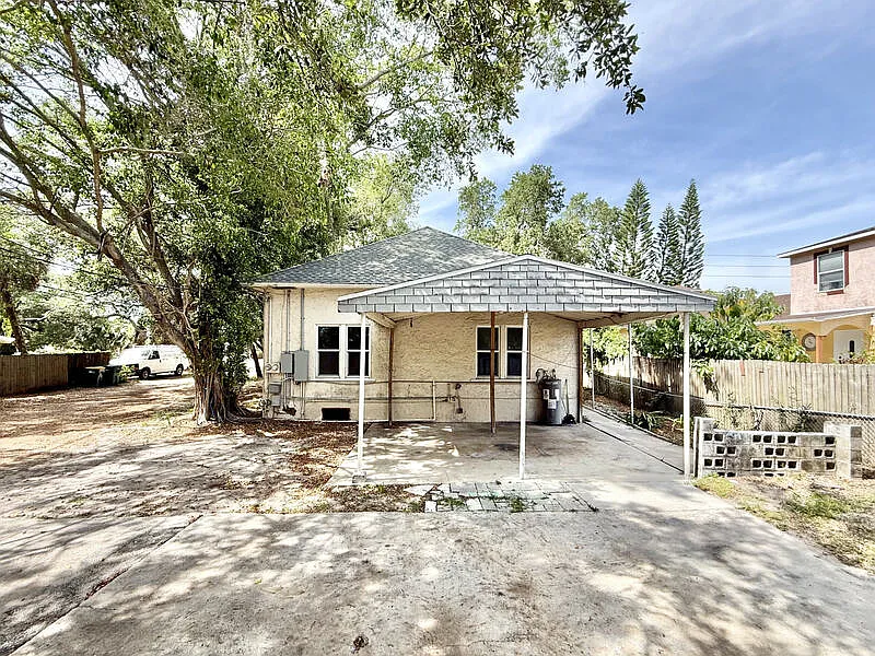 Building Photo - 641 Mehlenbacher Rd #1/2