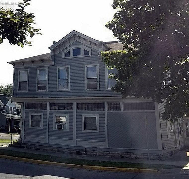 1st image of 1429 Campbell St